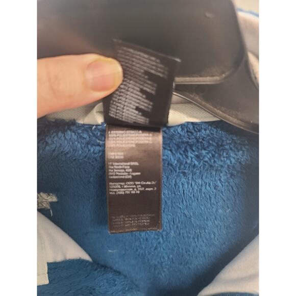 North Face Osito Fleece Jacket - Picture 6 of 6